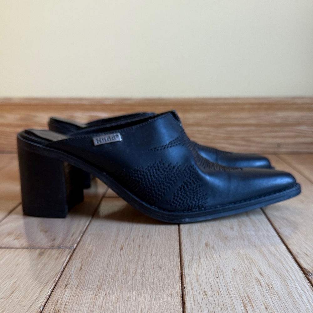 Mudd Black Women's Heel
